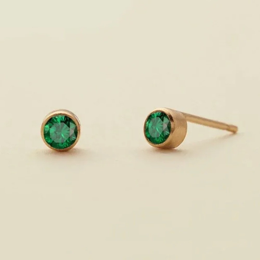 May Birthstone Emerald Green Zircon Stud Earrings Gold Stainless Steel 4mm